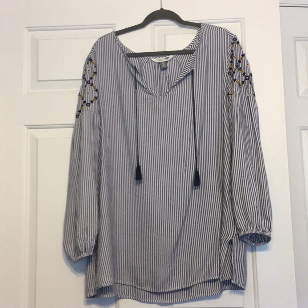 Old Navy blue and white stripped tunic shirt.